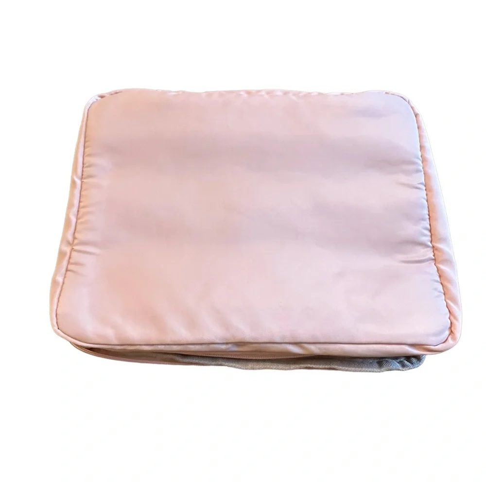 Light Pink Soft Makeup Case